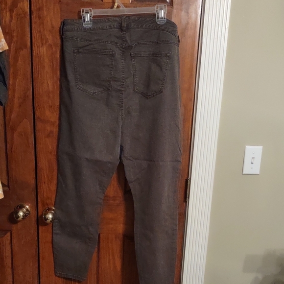 Celebrity Pink Women's Chocolate Skinny Jeans - Picture 3 of 4